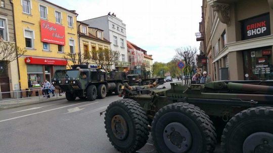 Amerykańskie wojsko zablokowało centrum miasta! (GALERIA)