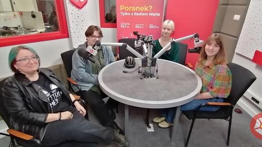 Anna Nowicka, Wiktoria Maciejewska, Zuzanna Grzybek i Weronika Maciejewska (14.12.2022)