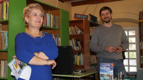 Arkady Fiedler odwiedził pyzdrską bibliotekę (galeria)