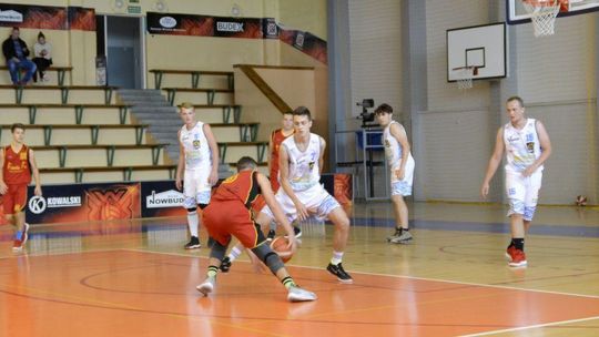 Basket Piła poza zasięgiem (video)