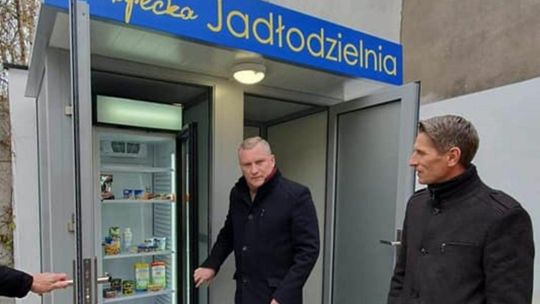 Co z jedzeniem po świętach? Można się nim podzielić