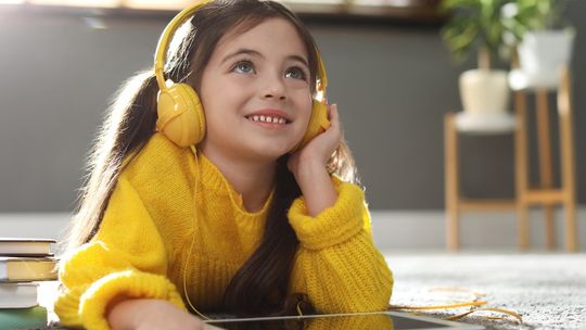 Dlaczego audiobooki to dobry wybór dla dzieci w różnym wieku?