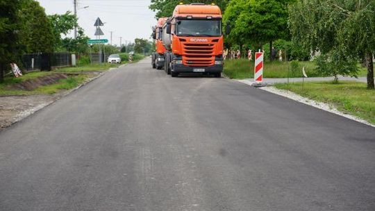 Drogie drogi powiatowe. Dwie już na ukończeniu, trzecia w planach