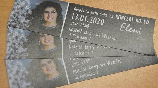 Eleni zaśpiewa w farze kolędy i pastorałki