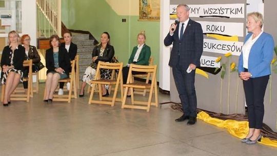 Inauguracja roku szkolnego w Słupcy. Burmistrz powitał pierwszoklasistów