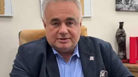 Kim jest „pan X” z wystąpienia Tuska? Dziennikarze ujawnili nazwisko