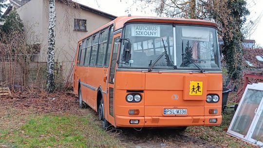 Kultowy autobus na sprzedaż. Gmina Powidz ogłosiła przetarg