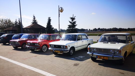 Lśniący lakier i warkot silników. Klasyki we Wrześni