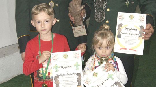 Mariusz Krajewski z brązową statuetką w turnieju strzeleckim Bractwa Kurkowego (galeria)