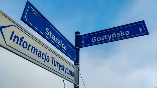 znak drogowy Gostyńska