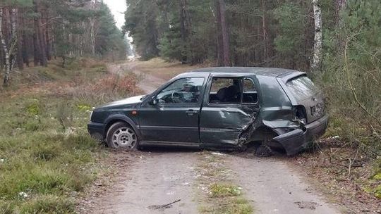 Nie mieli prawka, uciekali przed policją