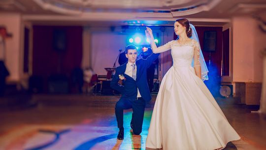 Nowoczesne podejście do tradycyjnej zabawy – DJ Kalisz