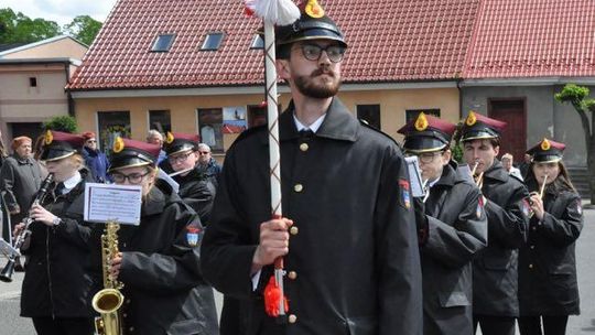 Orkiestra gra(ć)! Od pół roku pod batutą nowego kapelmistrza