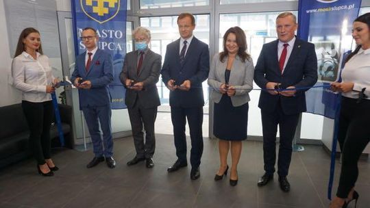 Pływalnia już otwarta. Jest imponująca! (galeria + video)