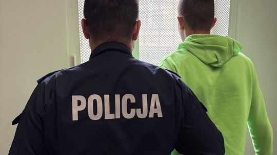 Podał się za brata bliźniaka, żeby uniknąć więzienia. Wpadł podczas kontroli Podał się za brata bliźniaka, żeby uniknąć więzienia. Wpadł podczas kontroli