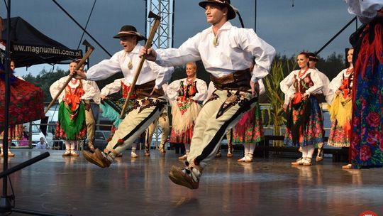 Podziękowali za plony w rytmach disco i ze śląskim folklorem (galeria)