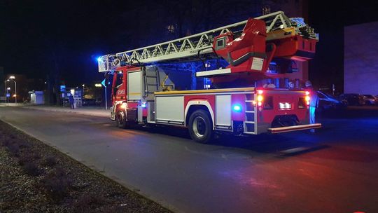 Pożar pralki w mieszkaniu przy ul. Batorego. Nikomu nic się nie stało