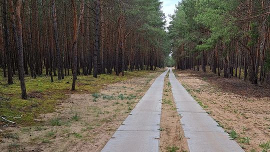 Raj dla rowerzystów. W Białobrzegu powstała długo wyczekiwana ścieżka
