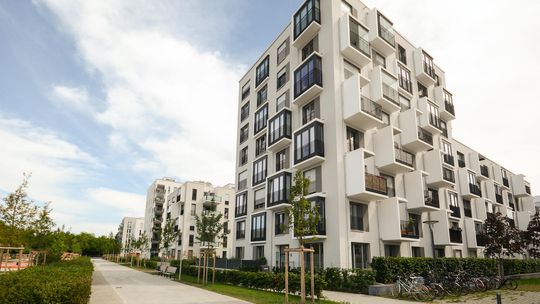 Rynek wtórny vs pierwotny we Wrześni: co dziś opłaca się najbardziej?