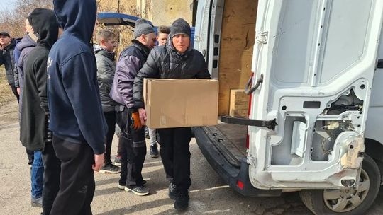 Siostry z Broniszewic zawiozły dary na Ukrainę