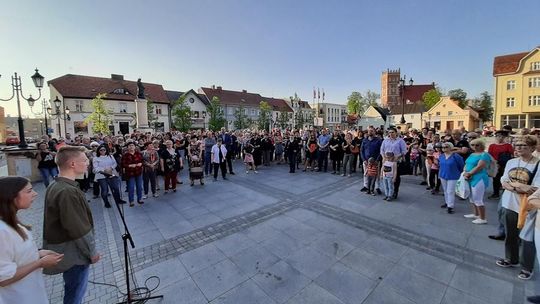 Średzianie dla strajkujących nauczycieli (galeria)