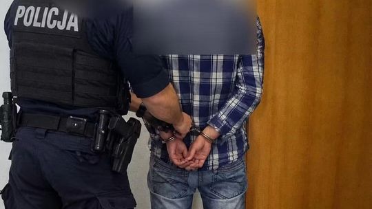 Ukradł torebkę podczas mszy. 34-latek z zarzutem kradzieży