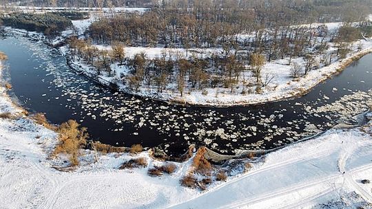 Unieruchomiony prom ruszy jak się pogoda poprawi