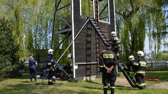 Wielkie ćwiczenia strażaków z OSP z powiatu wrzesińskiego (galeria)