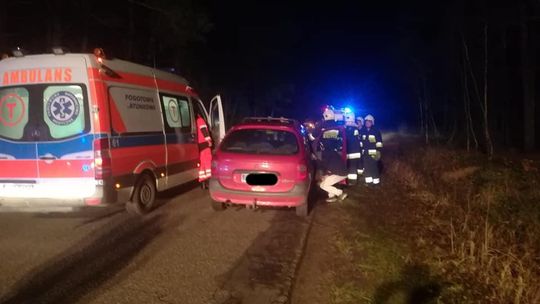 Wypadek na trasie Pyzdry – Zagórów. Jedna osoba poszkodowana