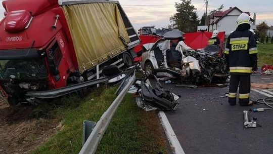 Zmęczenie kierowcy audi jedną z hipotez tragedii w Ratajach