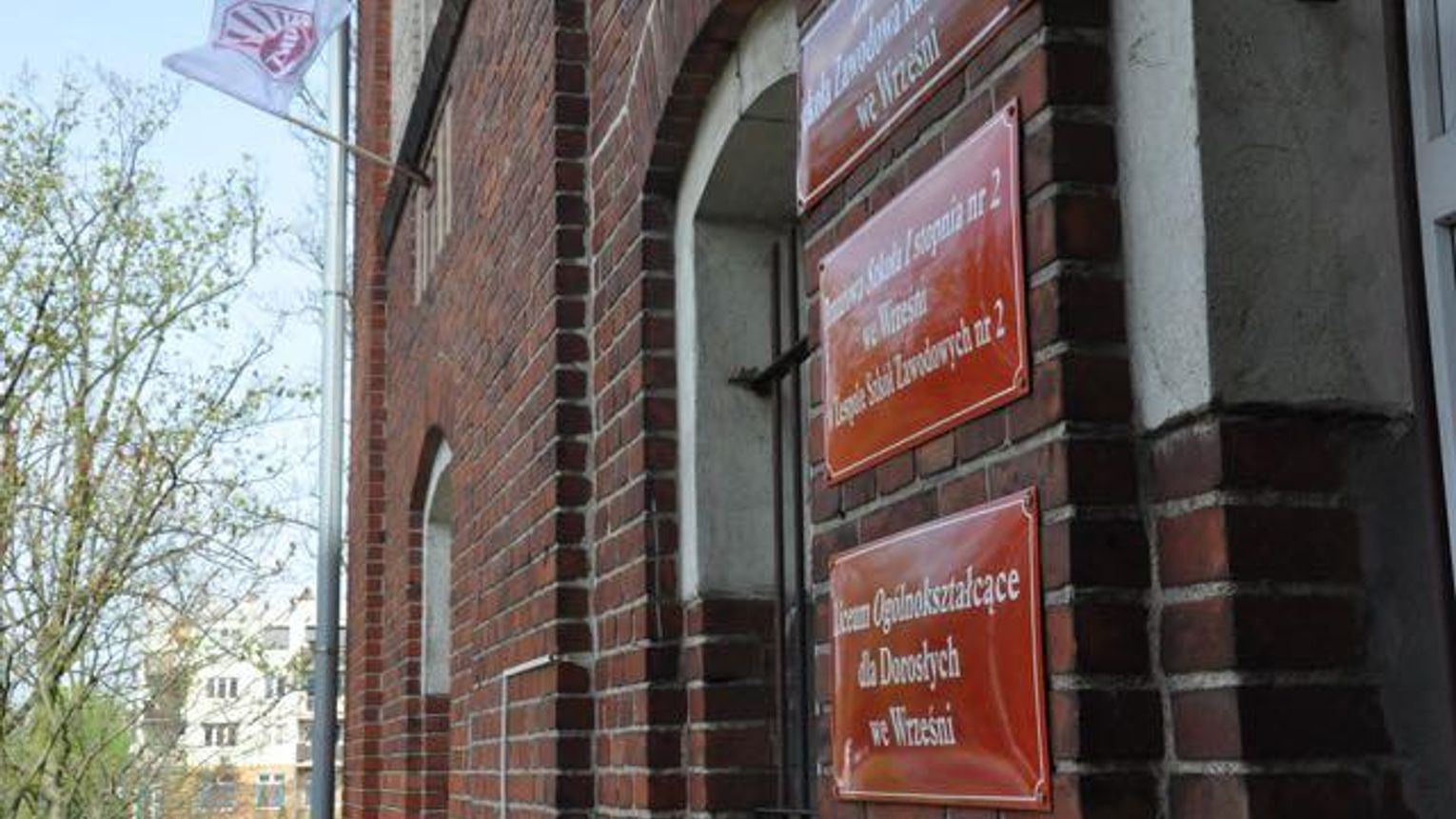 ZSZ nr 2 przeszła na system mieszany. Dyrektor: - Dajemy radę