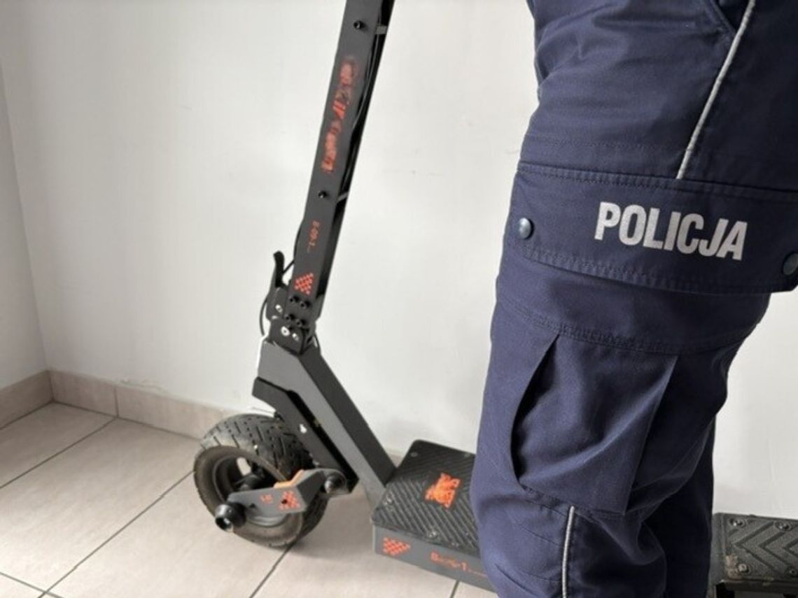 14-latek pędził hulajnogą po krajowej „piętnastce”. Ponad 60 km/h i kolizja z radiowozem 14-latek pędził hulajnogą po krajowej „piętnastce”. Ponad 60 km/h i kolizja z radiowozem