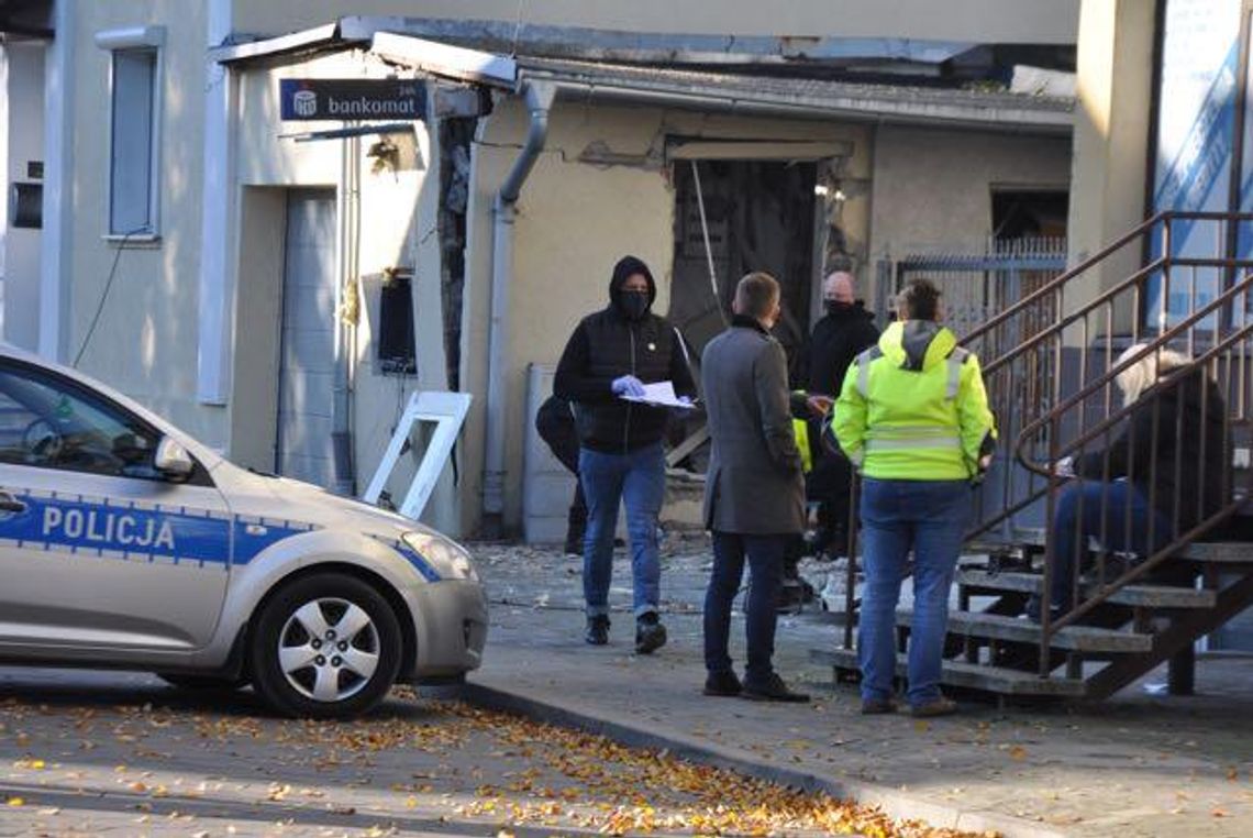 Bankomat wybuchł, pieniądze zniknęły. Policja apeluje do świadków