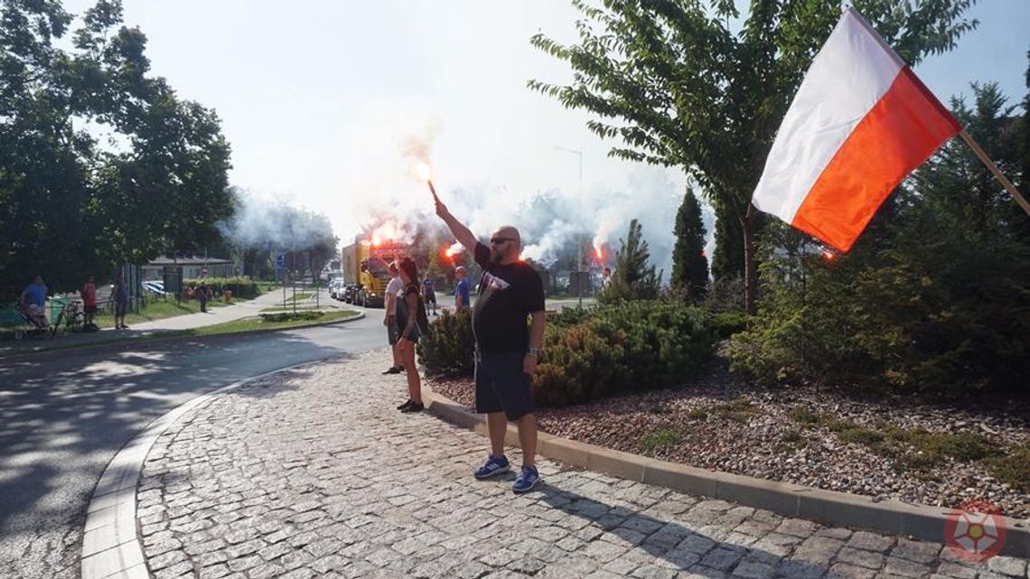 Cześć i chwała dla powstańców warszawskich (galeria/wideo)