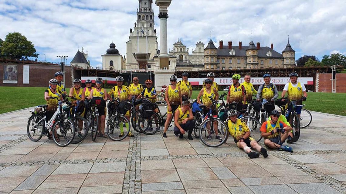 Dojechali! Rowerzyści z Wrześni już na Jasnej Górze