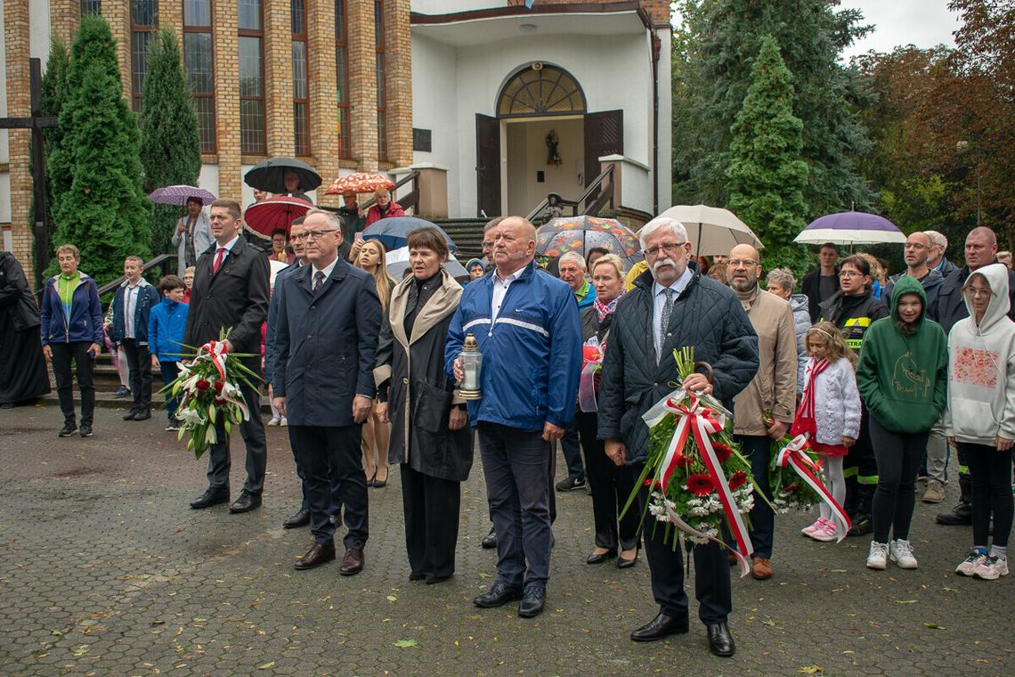 Dzień Hymnu Narodowego w Manieczkach