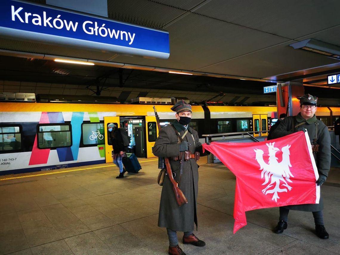 Flaga Powstania Wielkopolskiego zawisła w Krakowie