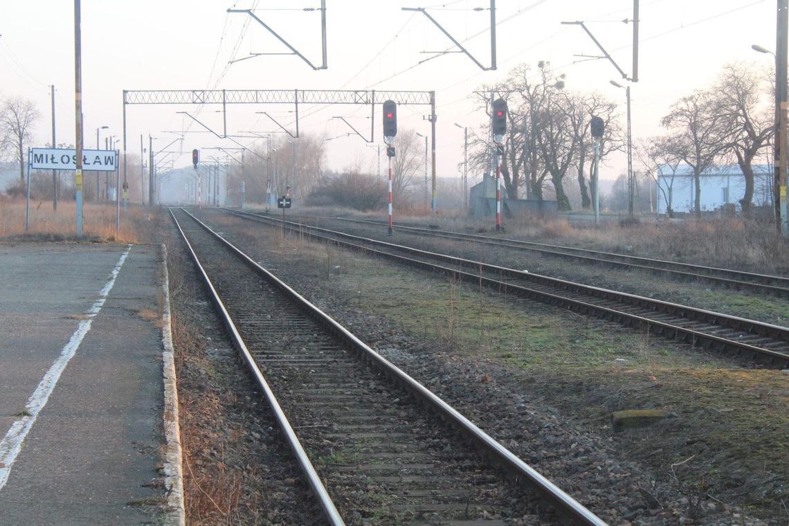 Gniezno-Jarocin - reaktywacja połączeń kolejowych przesunięta