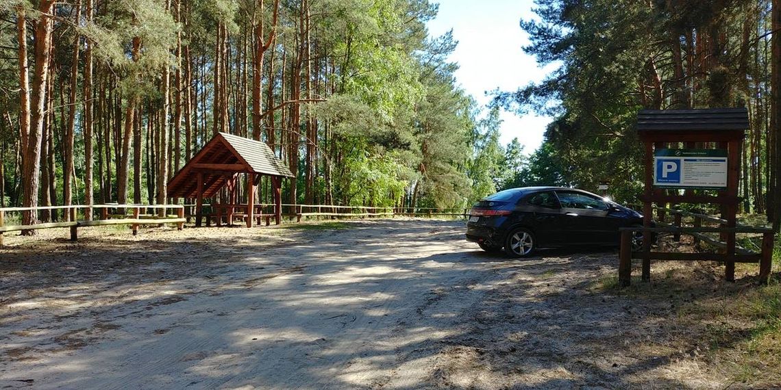 Koniec bezmyślnego parkowania. Nowe miejsca parkingowe w Powidzu