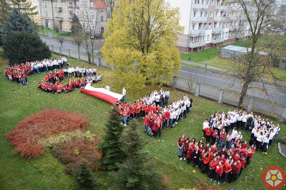 LO patriotycznie