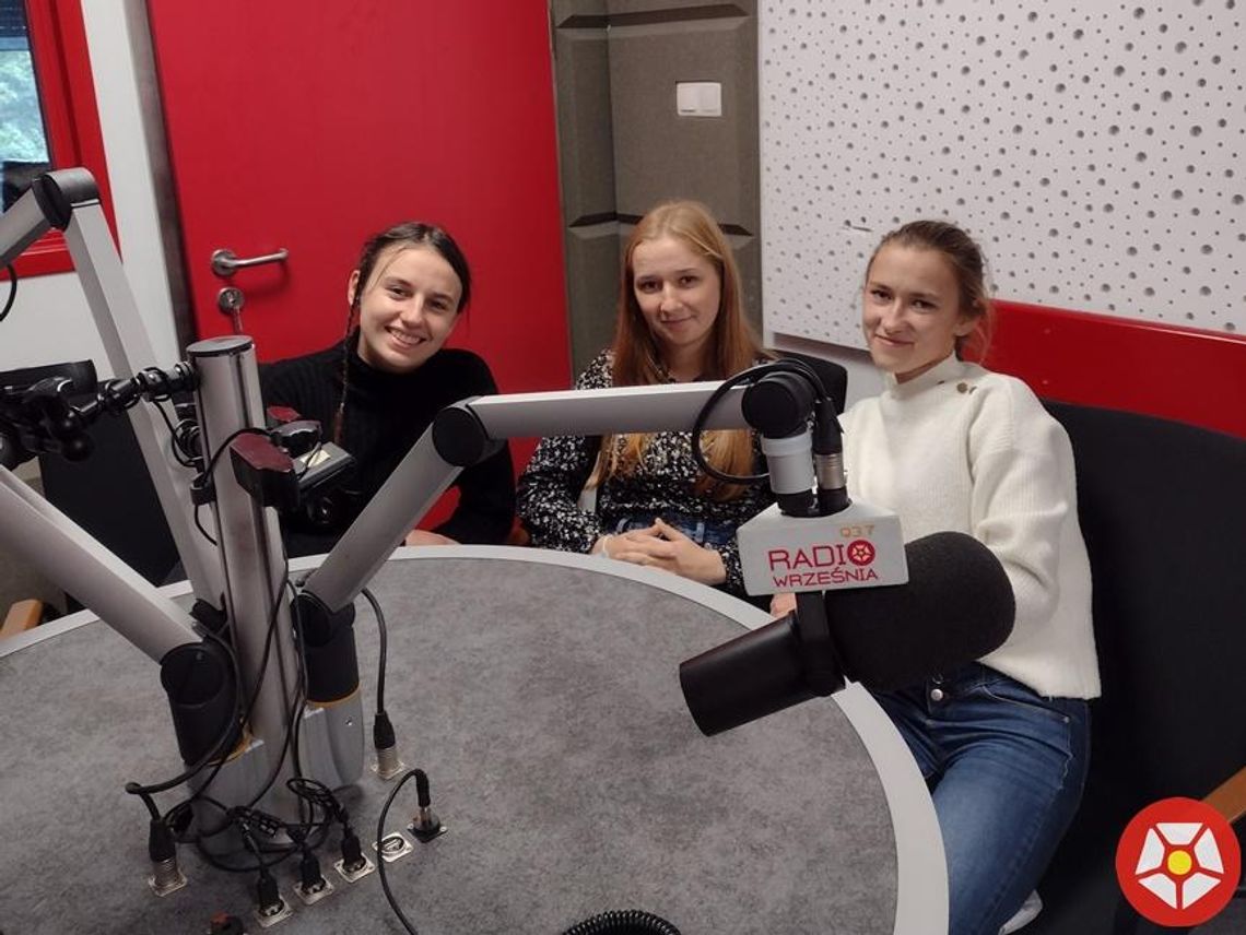 Marika Walkowiak, Agata Bukowska i Klara Domachowska (15.10.2021)