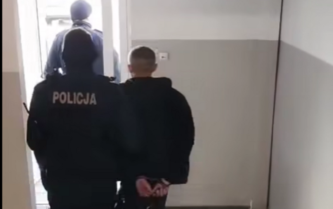 Mężczyzna odgryzł ucho 31-latkowi. Pijacka awantura zakończona zarzutami