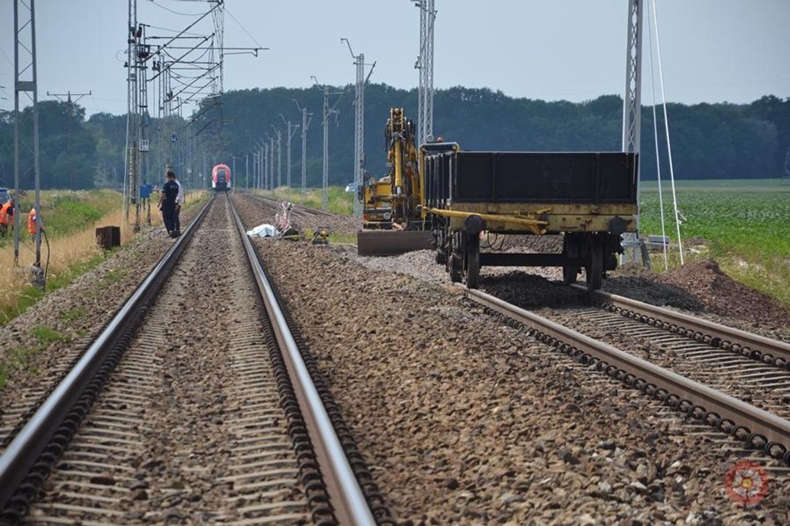 Pociąg śmiertelnie potrącił mężczyznę. Sprawa w toku