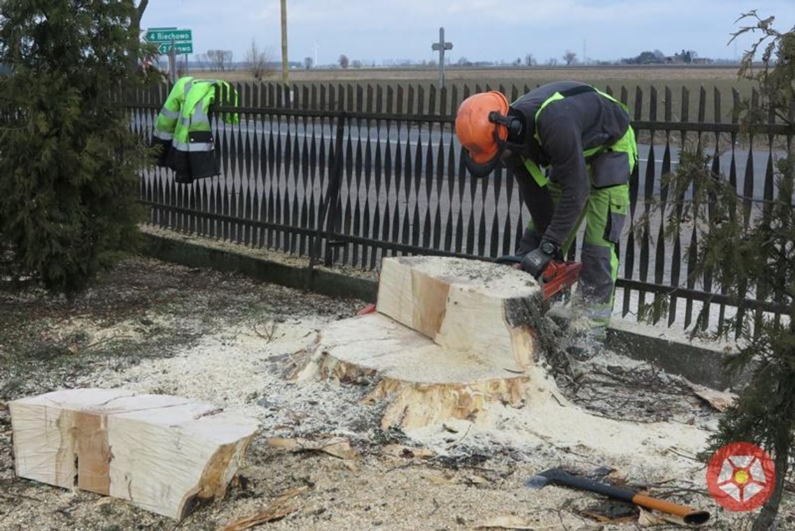 Porządki na cmentarzu