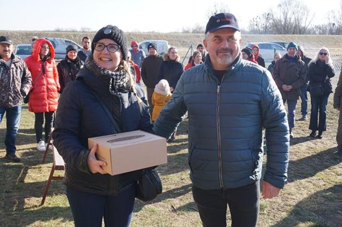 Słodki finał zawodów strzeleckich. Torty zamiast pucharów (galeria + wideo)