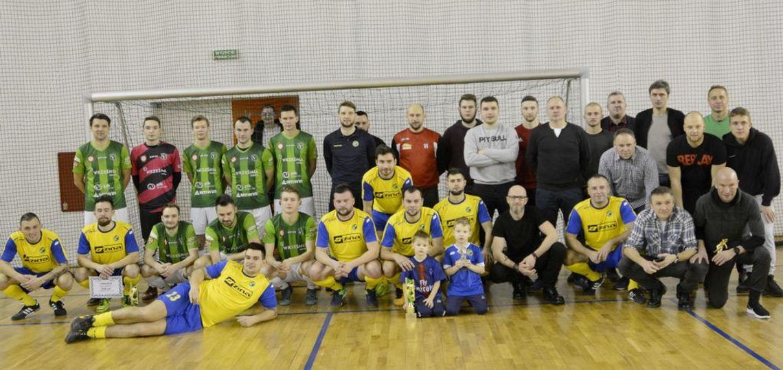 Trenerzy Fox-a najlepszą drużyną II turnieju Fox Cup (video)