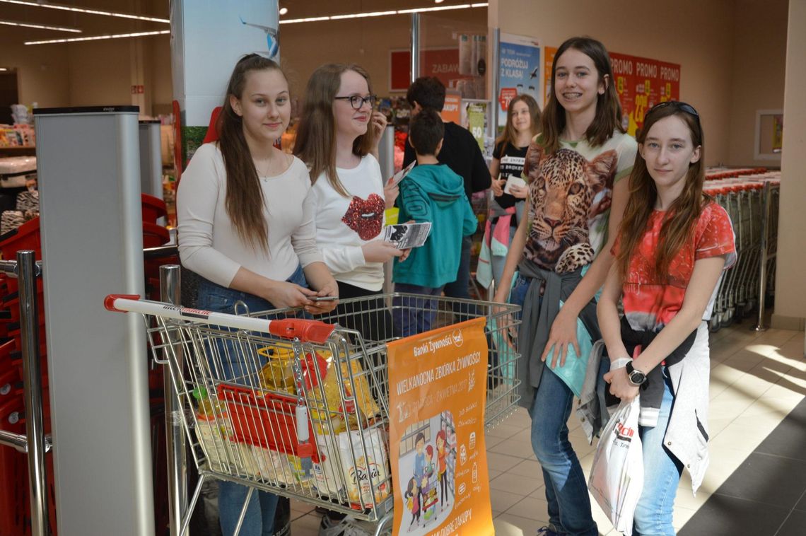 Trwa Wielkanocna Zbiórka Żywności