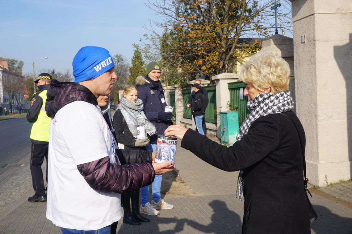 Tysiące złotych na renowację nagrobków!