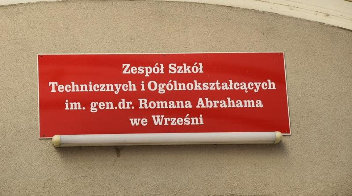 Unieważniony konkurs na dyrektora ZSTiO