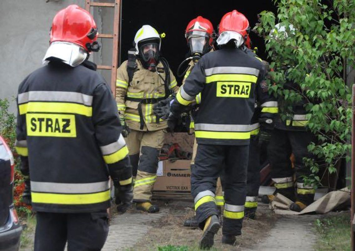 Zadymiło się na Traugutta. Strażacy użyli drabiny (galeria + video)